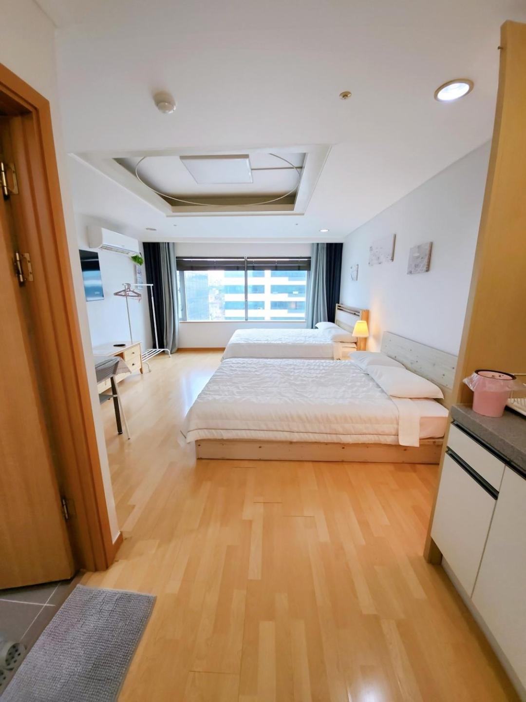 Hongdae Residence-2 1Min From Hongik Uni Station Exit #1 Seúl Exterior foto